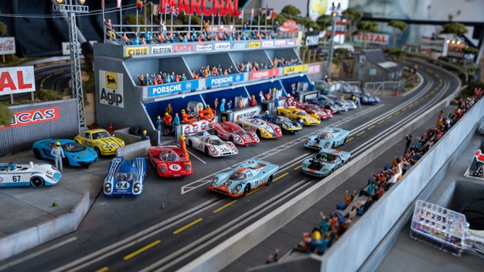 Slot Car